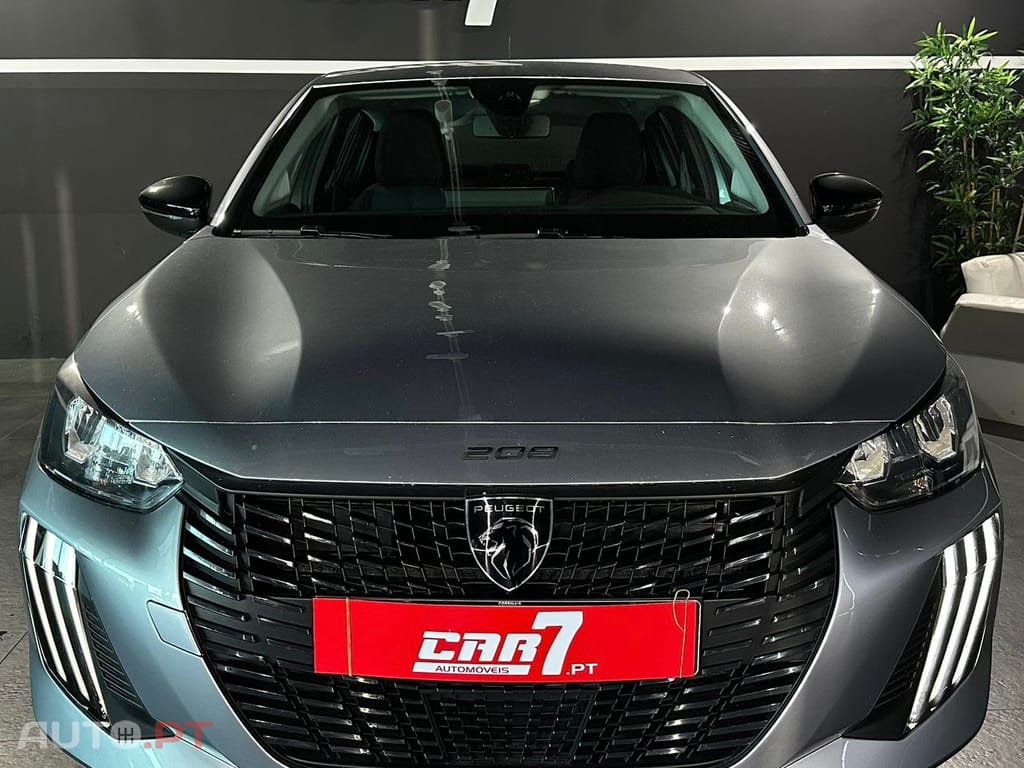Peugeot E-208 50 kWh Style