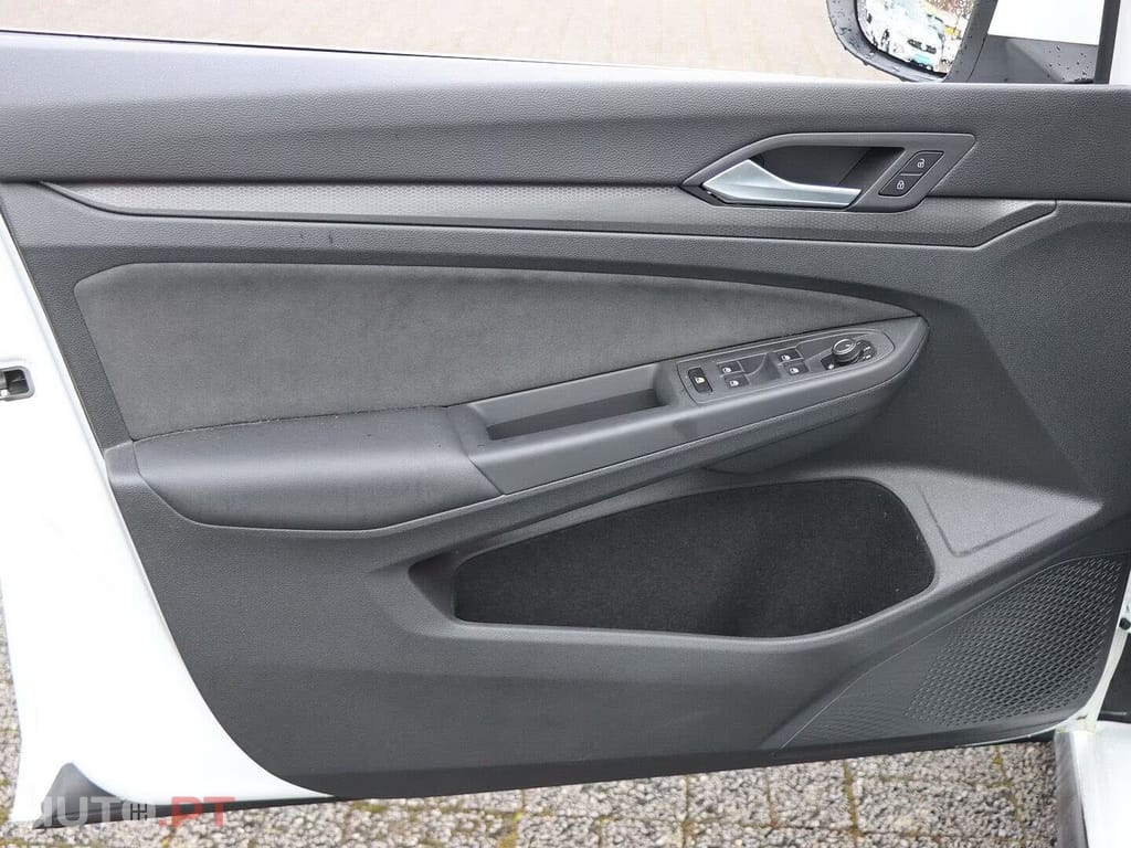 Volkswagen Golf 2.0 TSI GTI DSG