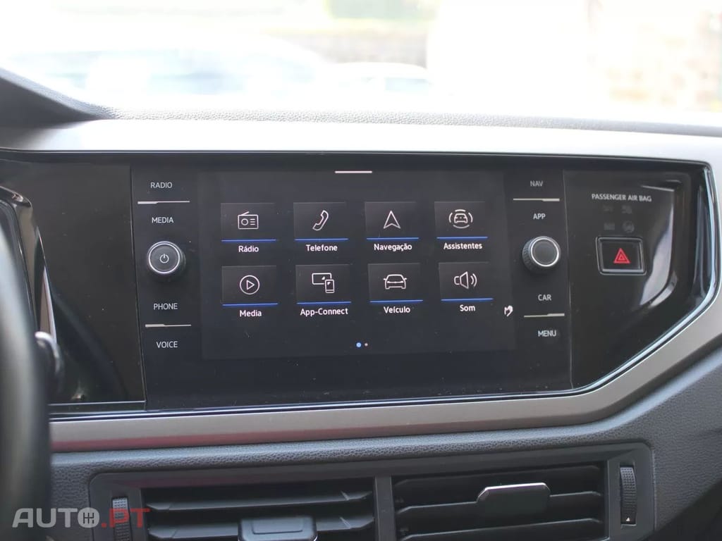 Volkswagen Polo 1.0 Confortline