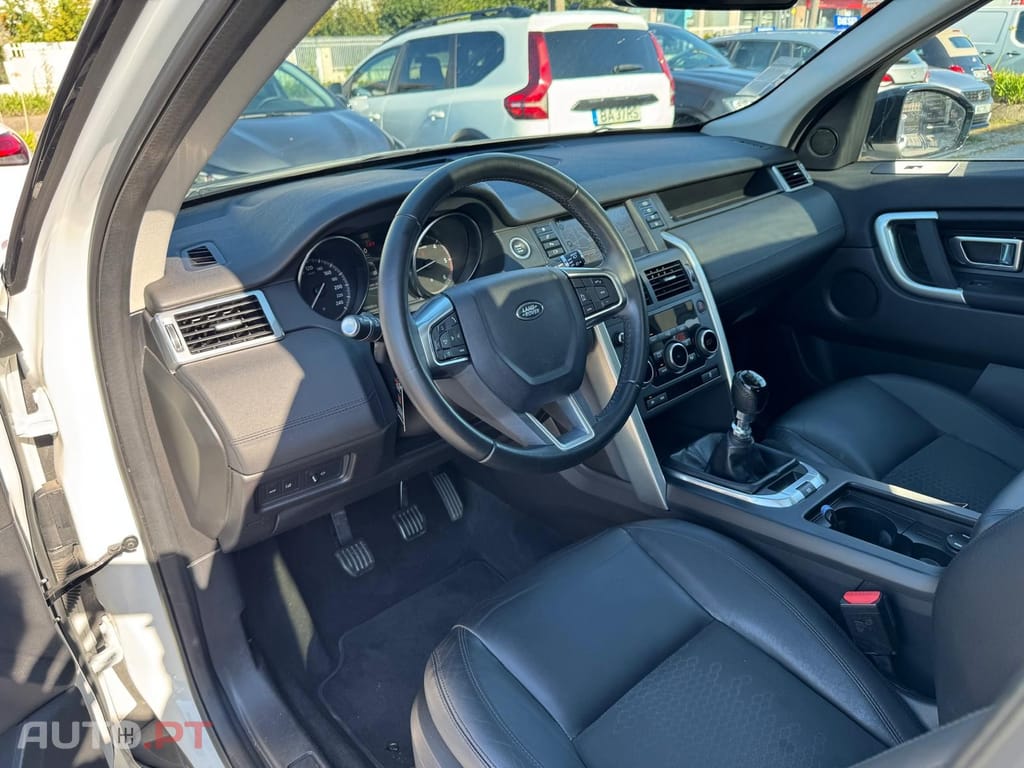 Land Rover Discovery Sport 2.0 eD4 HSE Luxury