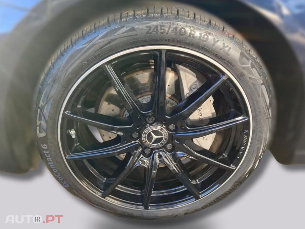 Mercedes-Benz E 220 I.V.A DEDUTÍVEL d AMG
