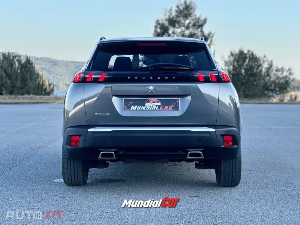 Peugeot 2008 1.2 PureTech Allure EAT8