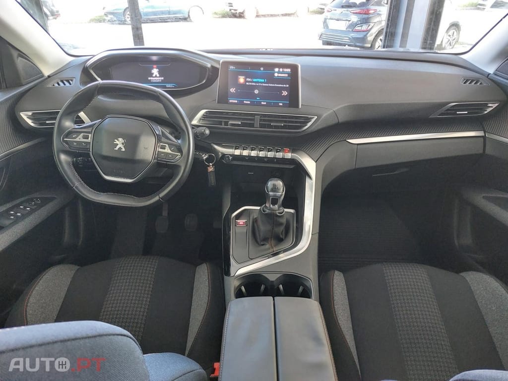 Peugeot 3008 1.5 BlueHDi Active