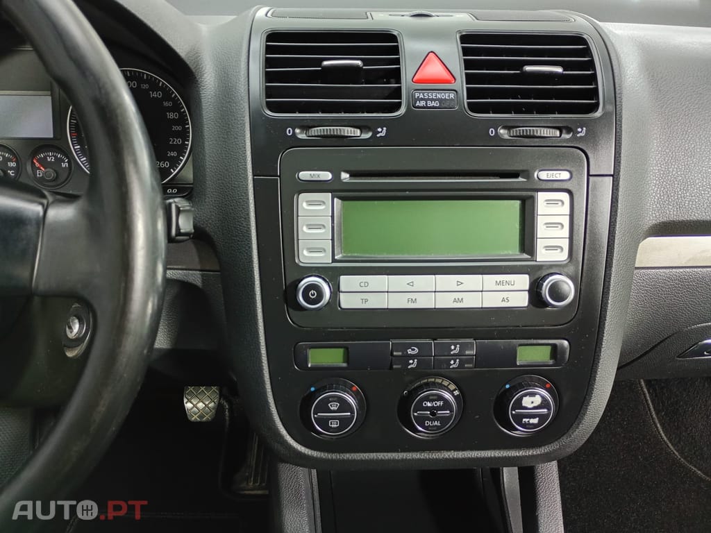 Volkswagen Golf 1.9 TDi 6V Confortline