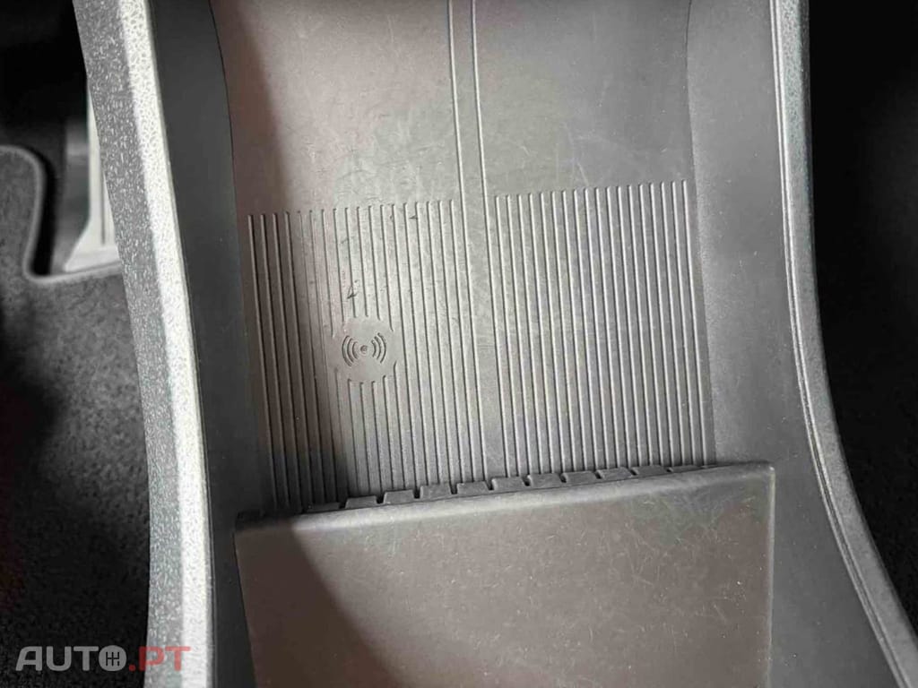 Volvo EX30 Core Single Motor Extended Range I.V.A DEDUTIVEL