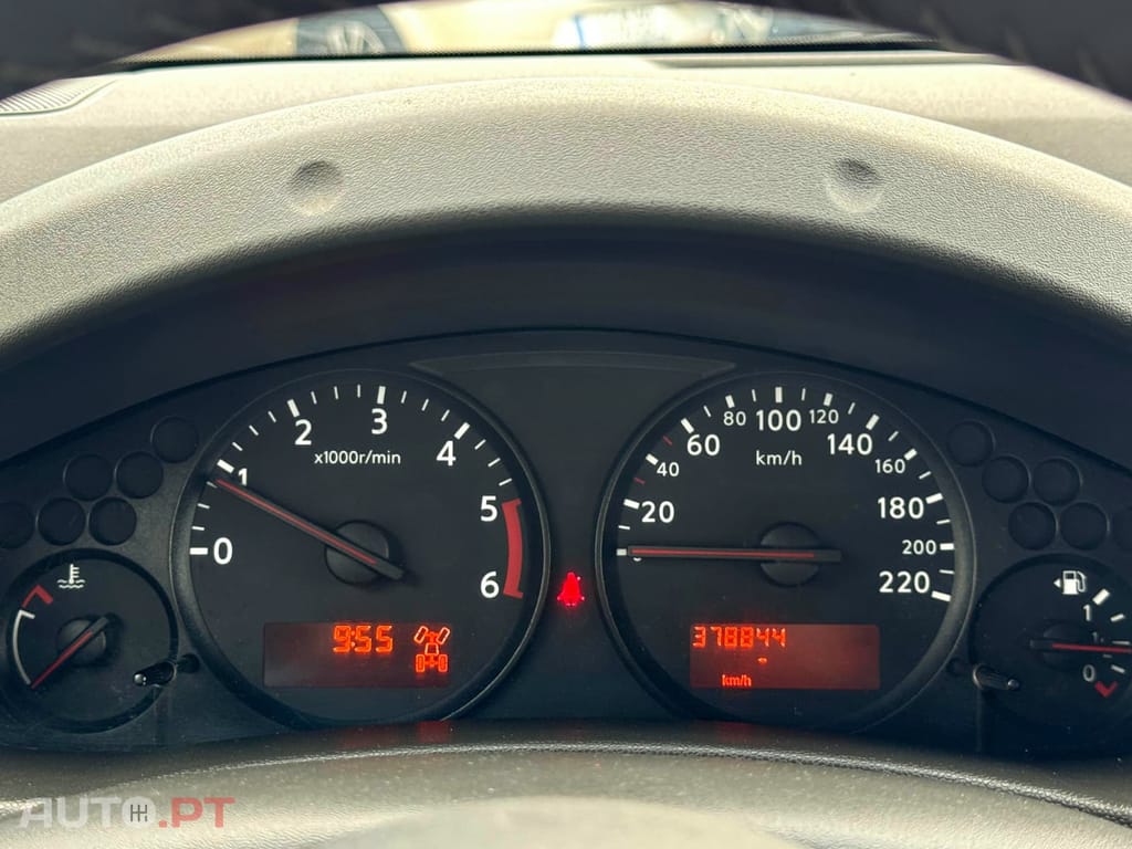 Nissan NP300 Navara 2.5 DCi 4X4