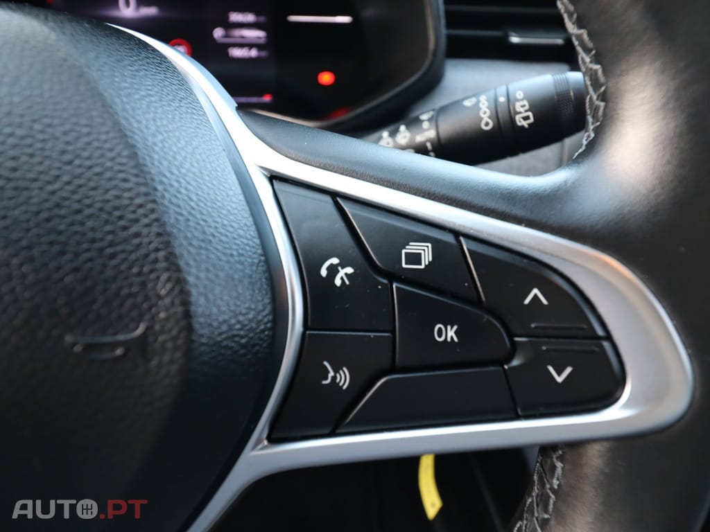 Renault Clio 1.0 TCe Techno CVT