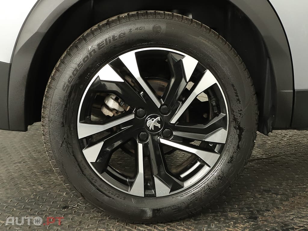 Peugeot 2008 2008 1.2 PureTech GT EAT8