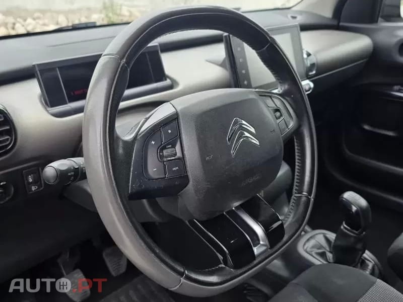Citroen C4 Cactus 1.2 PureTech Shine Pack