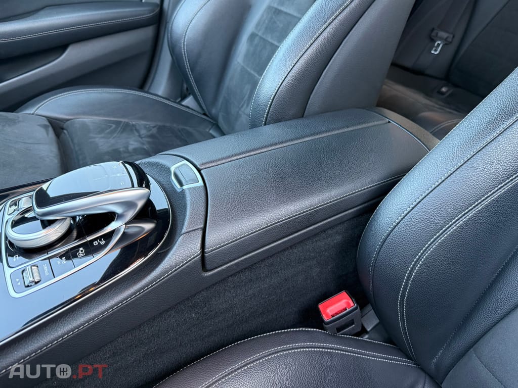 Mercedes-Benz E 300 de AMG Line