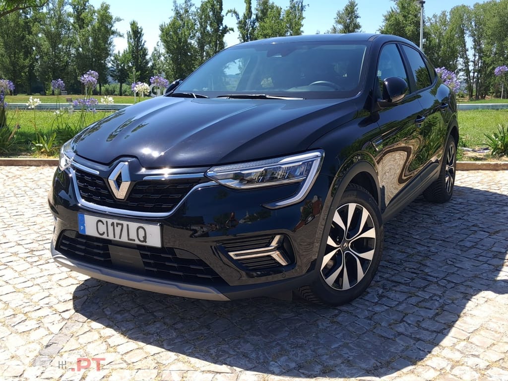 Renault Arkana 1.6 E-Tech Business