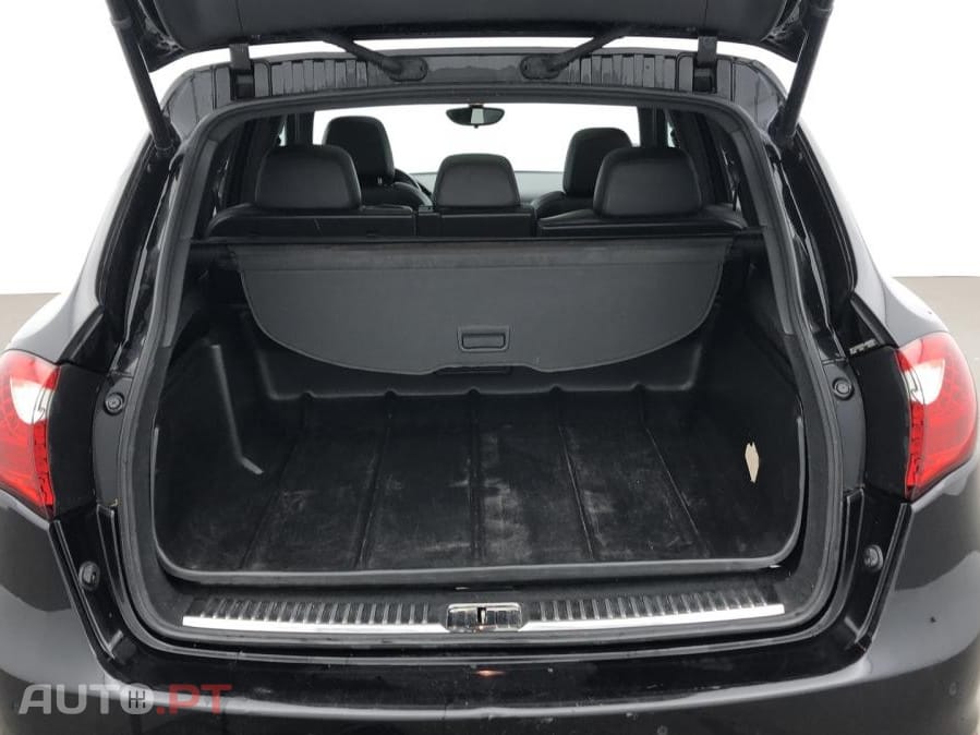 Porsche Cayenne S Hybrid