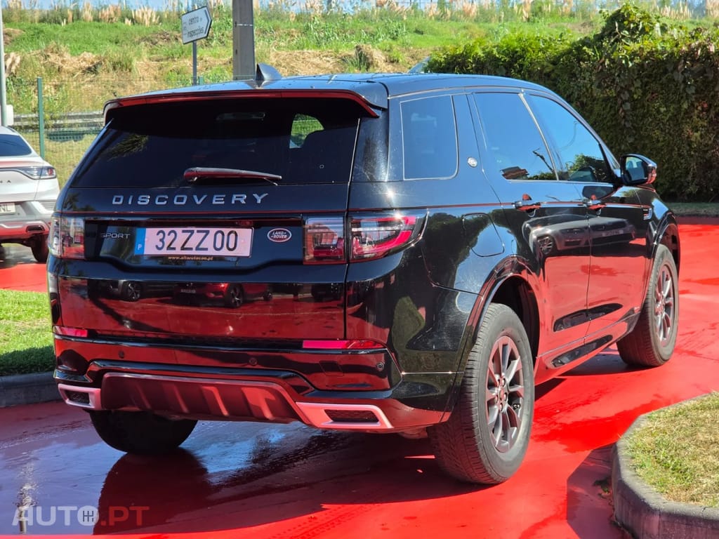 Land Rover Discovery Sport Outro