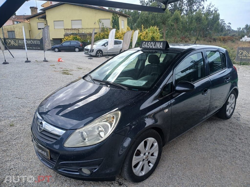 Opel Corsa 1.2 Enjoy