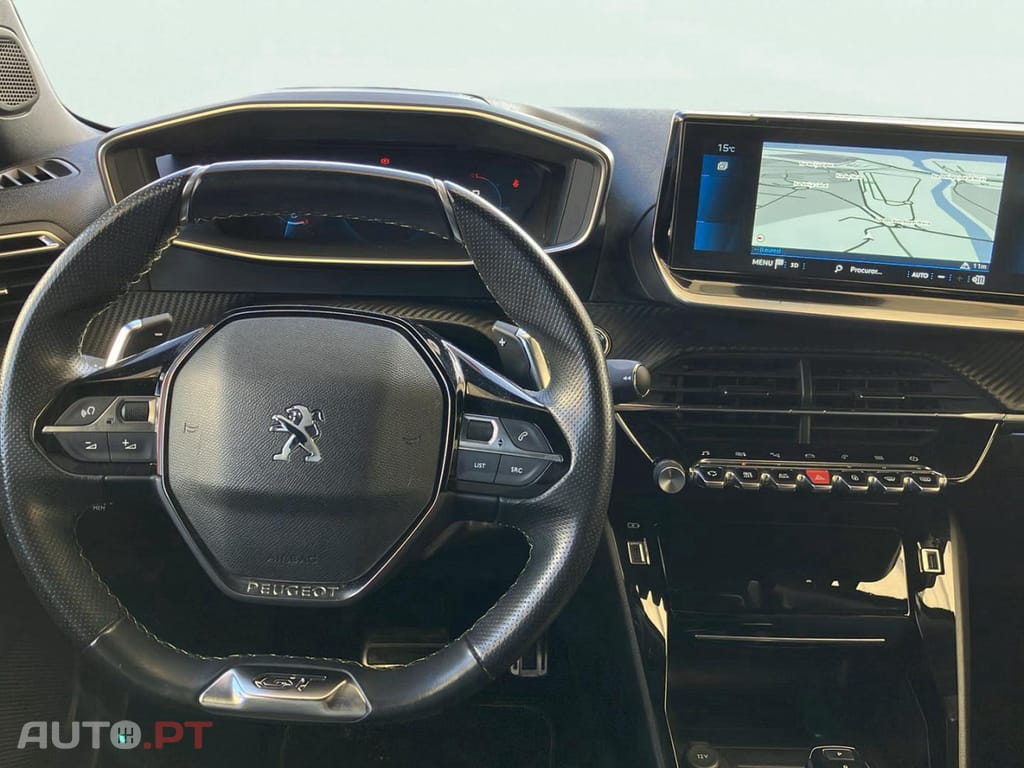 Peugeot 2008 1.2 PureTech GT Line EAT8