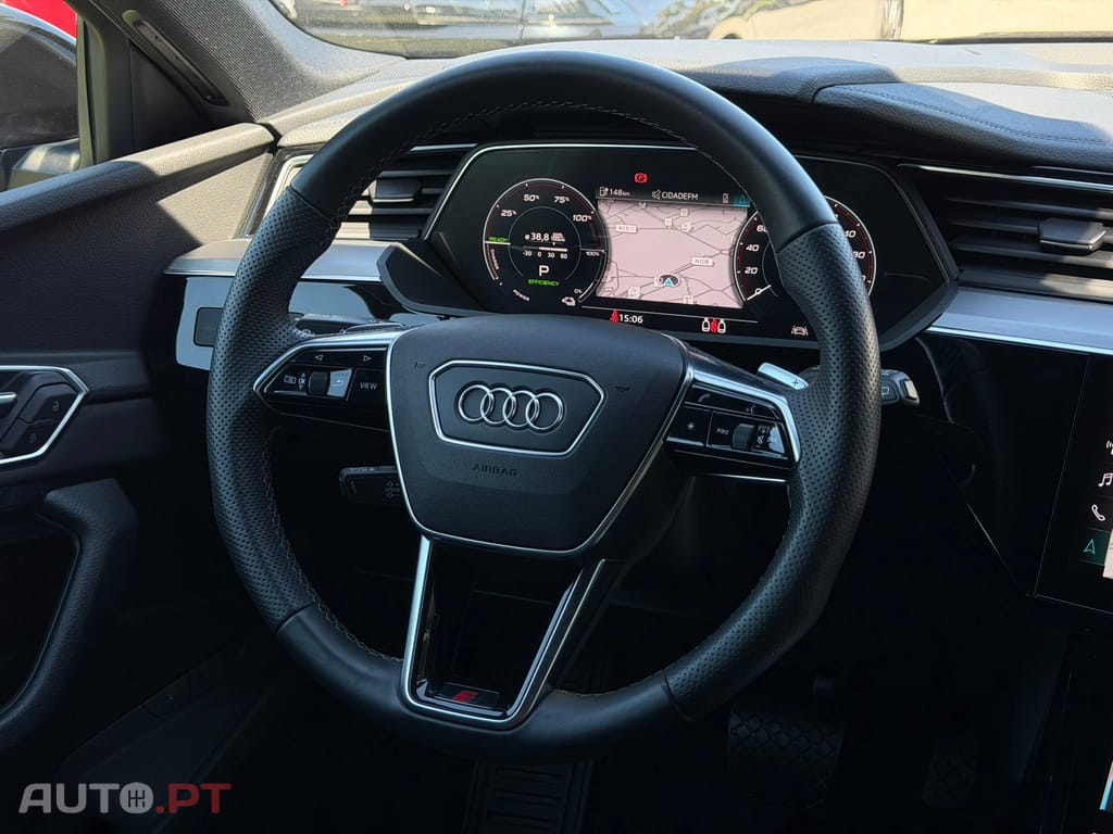 Audi E-Tron 55 quattro S line