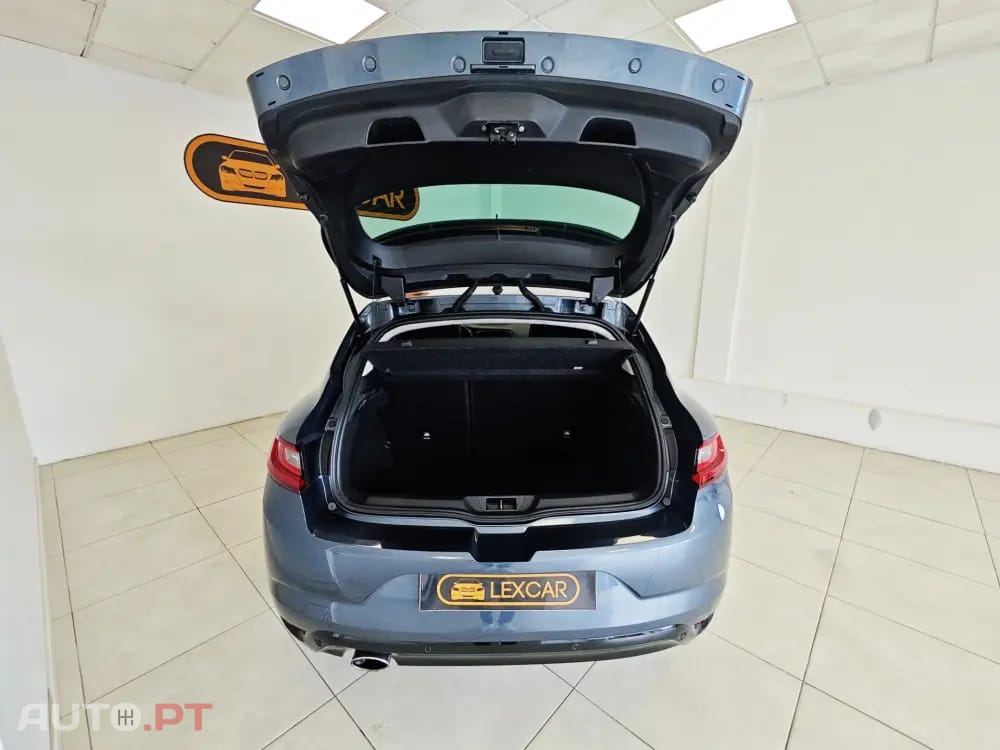 Renault Mégane ENERGY TCe 130 EDC INTENS