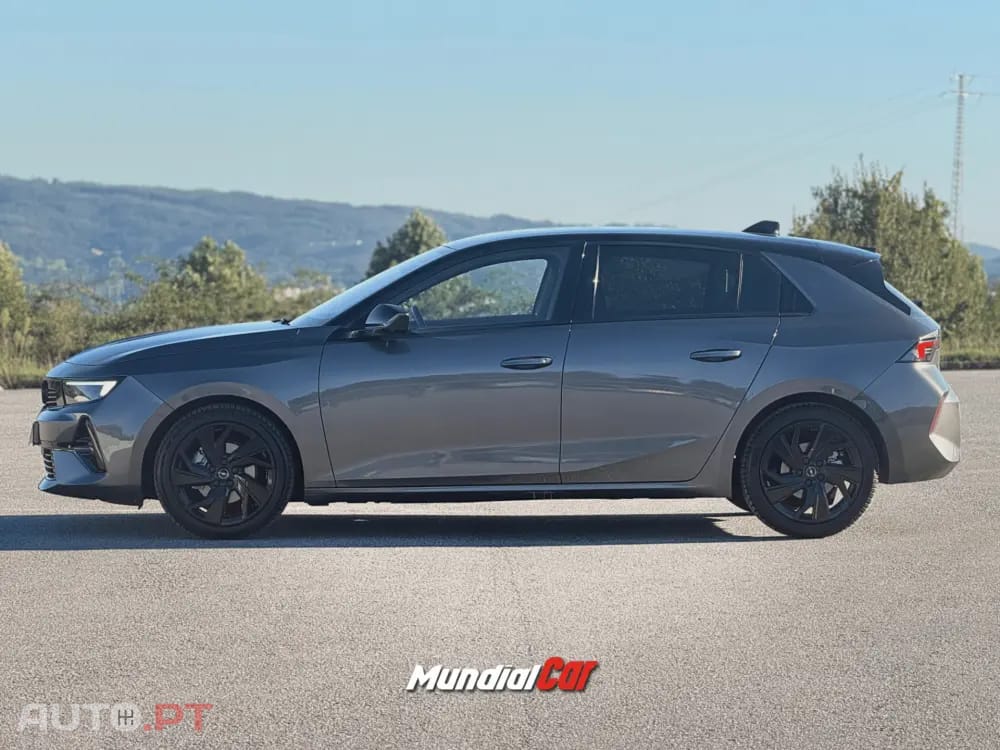 Opel Astra 1.2 T GS Line