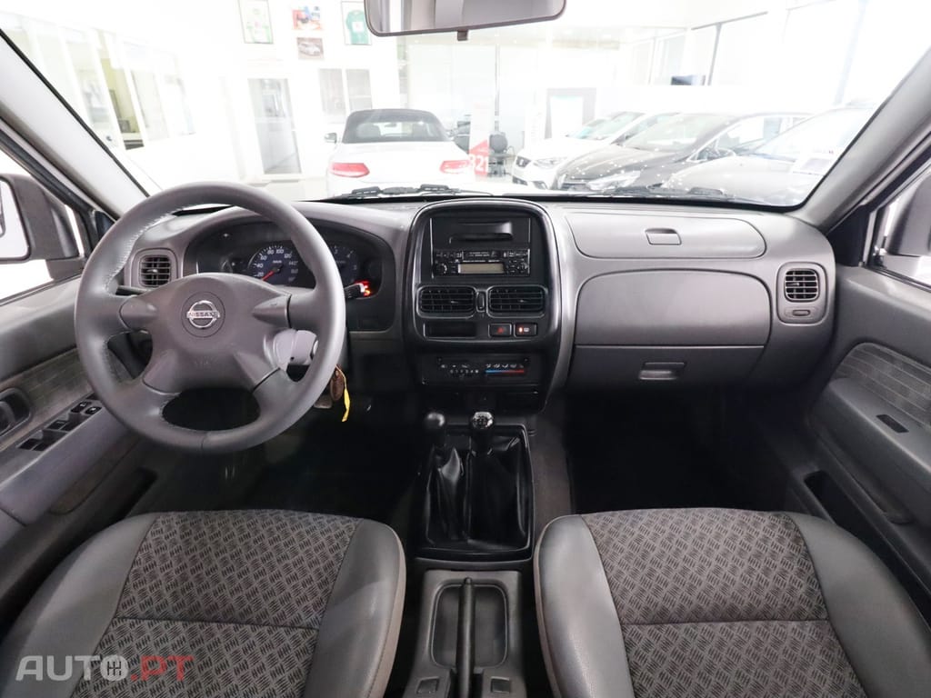 Nissan Navara 2.5 d
