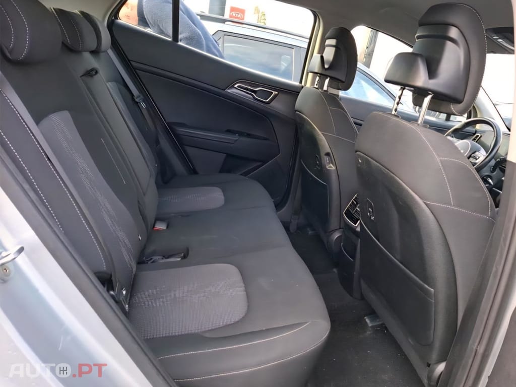 Kia Sportage 1.6 T-GDI AWD Base