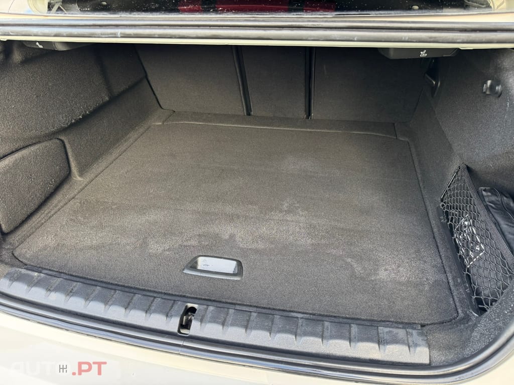 BMW 218 d Pack Desportivo M