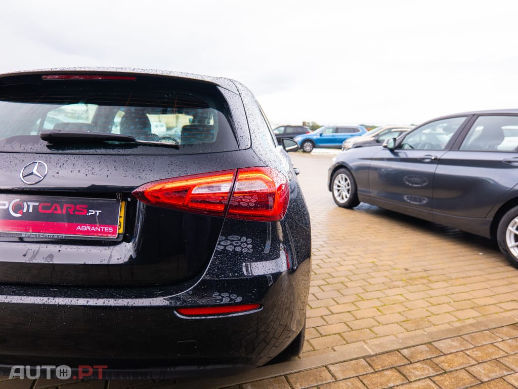 Mercedes-Benz A 180 d Business Solutions