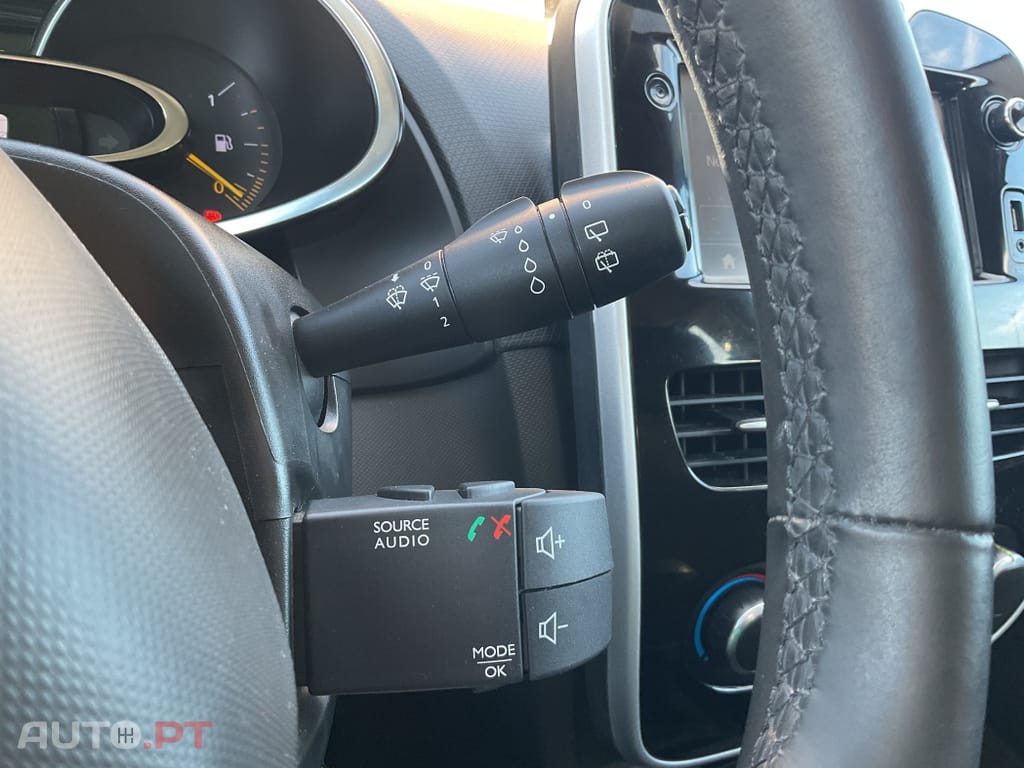 Renault Clio Sport Tourer 0.9 TCE Limited