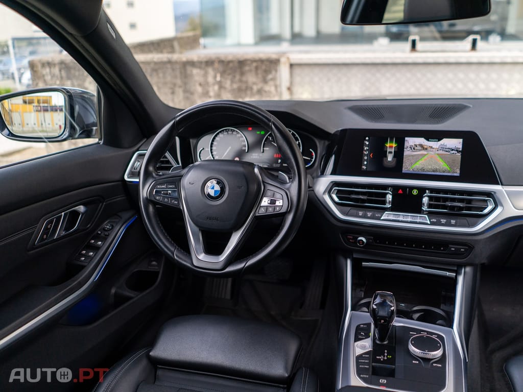 BMW 320 d Line Sport Shadow Auto