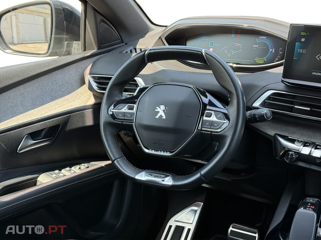 Peugeot 3008 1.6 Hybrid GT Line e-EAT8