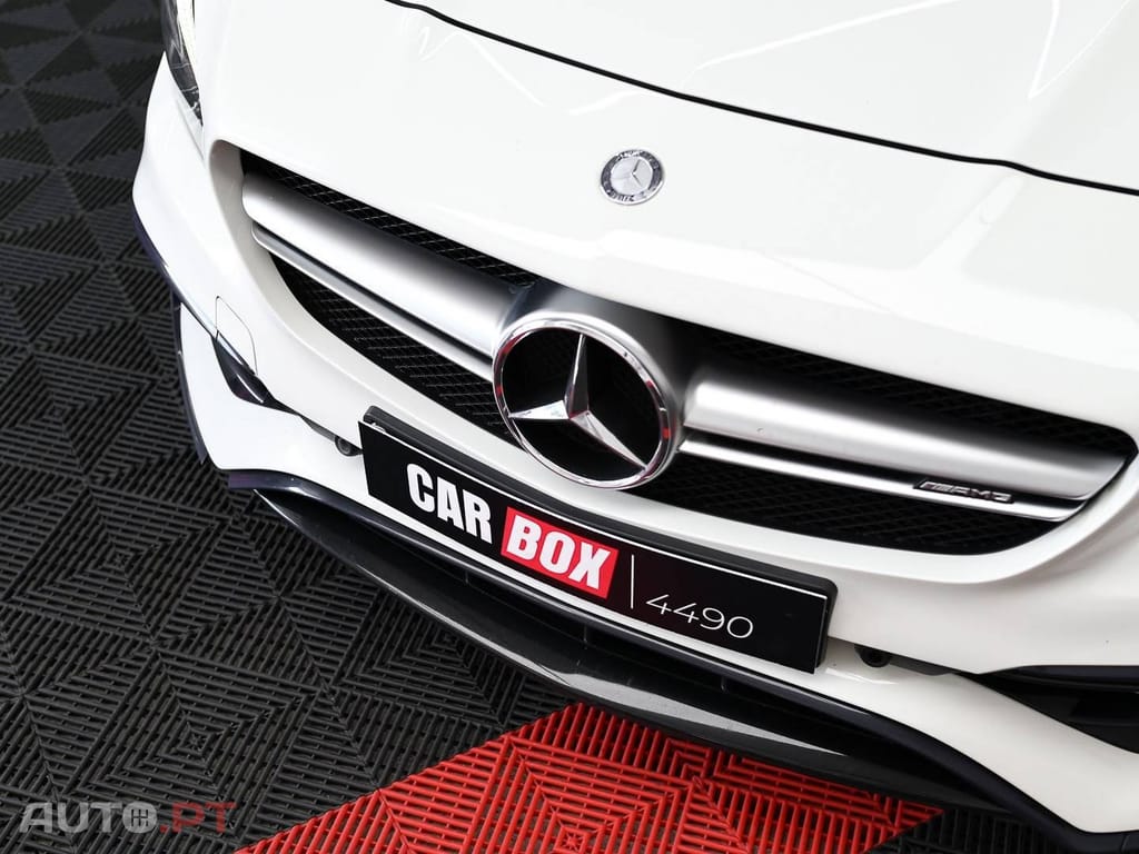 Mercedes-Benz CLA 45 AMG 4Matic Speedshift 7G-DCT