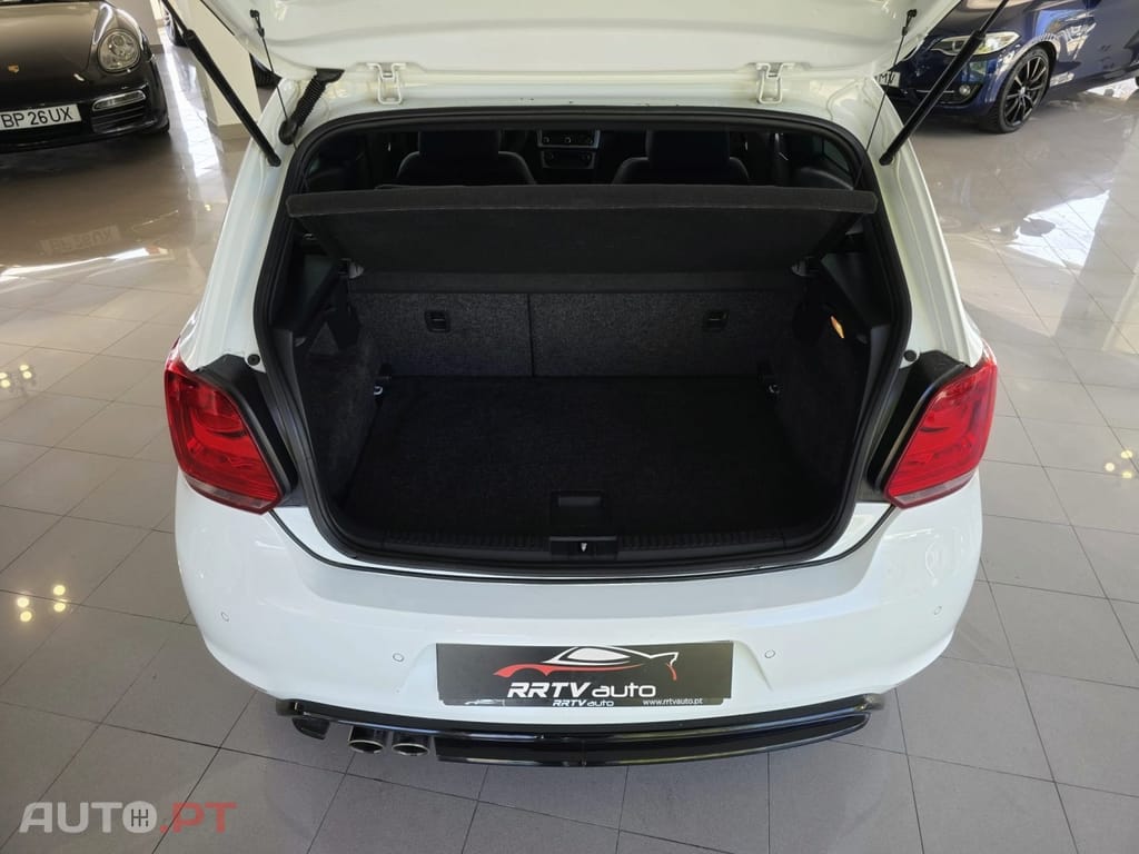 Volkswagen Polo 2.0 TSI R WRC