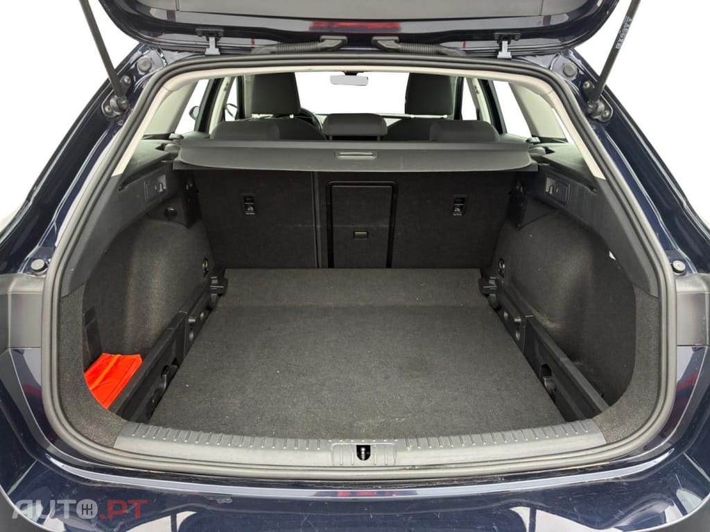 Seat Leon 1.0 eTSI Business DSG7