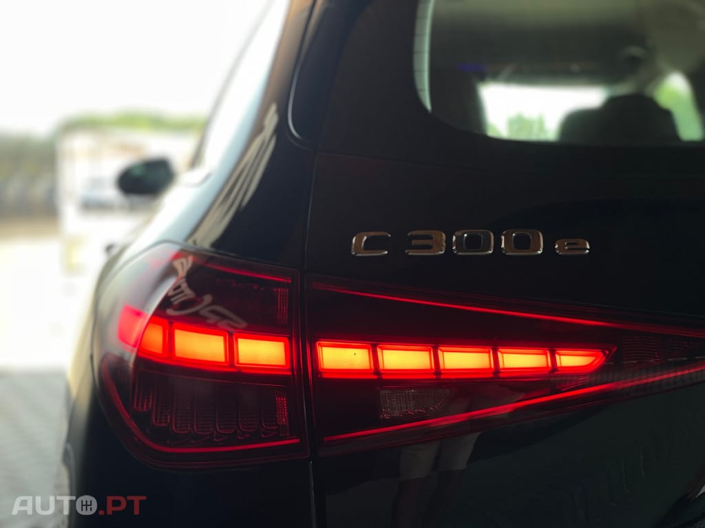 Mercedes-Benz C 300 e T 9G-TRONIC Avantgarde Advanced