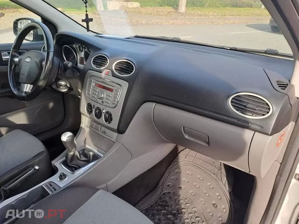Ford Focus SW 1.6 TDCi Connec.