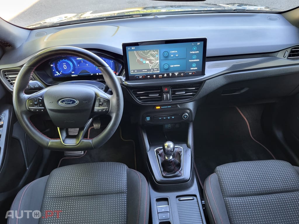 Ford Focus SW 1.0 EcoBoost MHEV ST-Line X