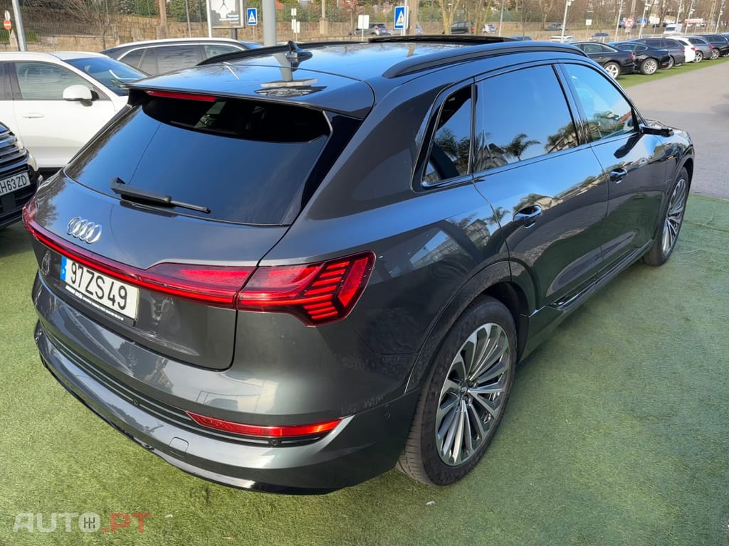 Audi E-Tron 55 quattro S line