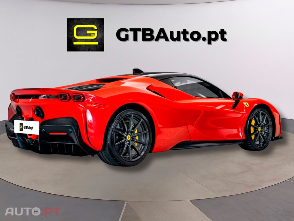 Ferrari SF90 Stradale I.V.A DEDUTIVEL 