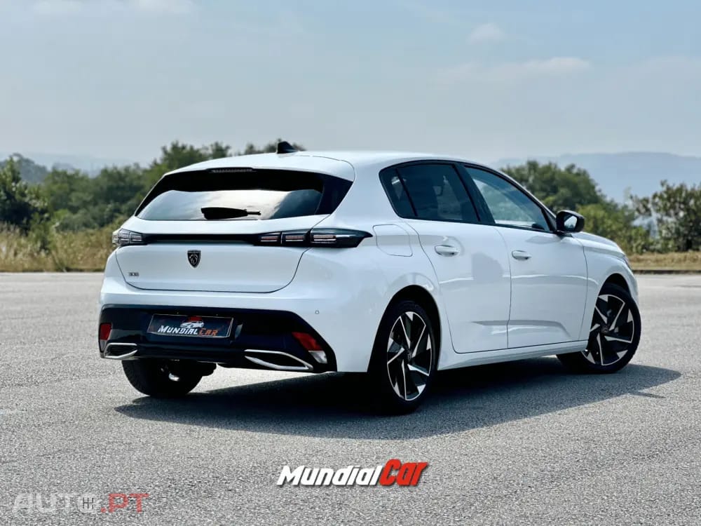 Peugeot 308 1.2 PureTech Allure Pack EAT8