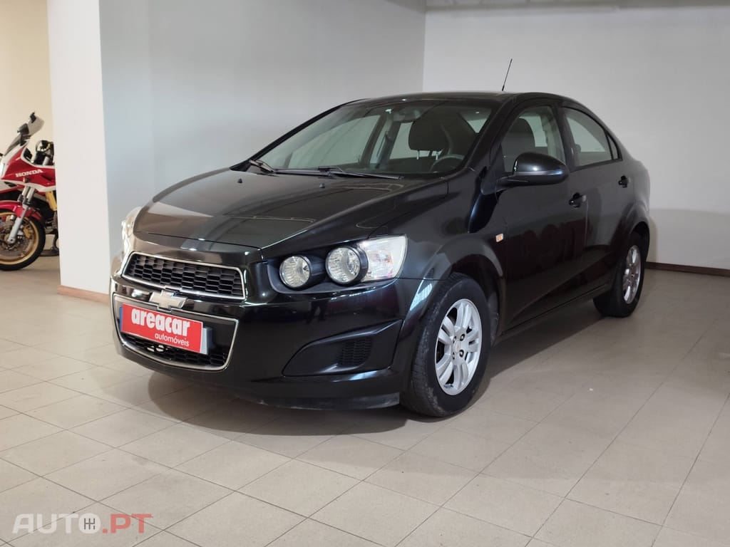 Chevrolet Aveo 1.2 LT