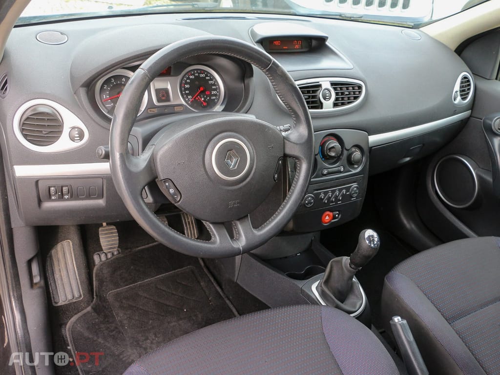 Renault Clio 1.2 16V Confort