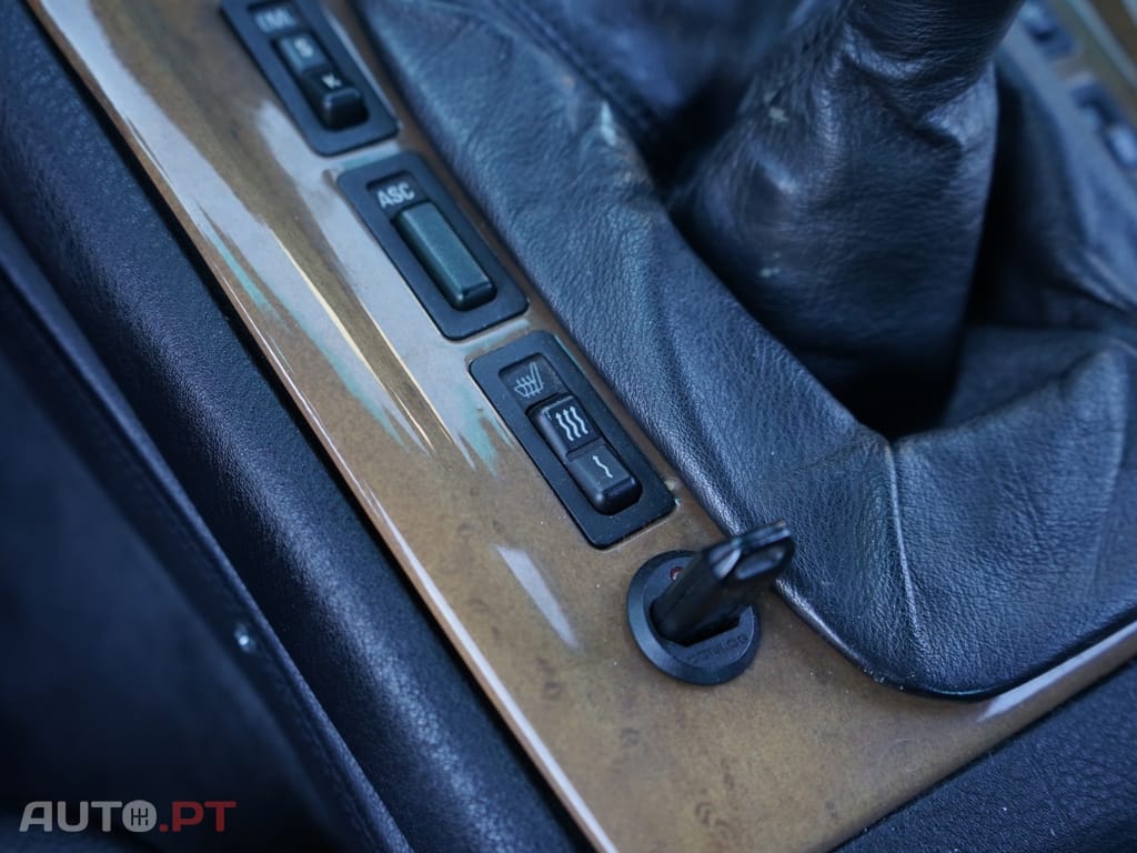BMW 850 CSi