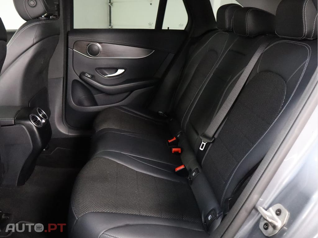 Mercedes-Benz GLC 300 de 4MATIC