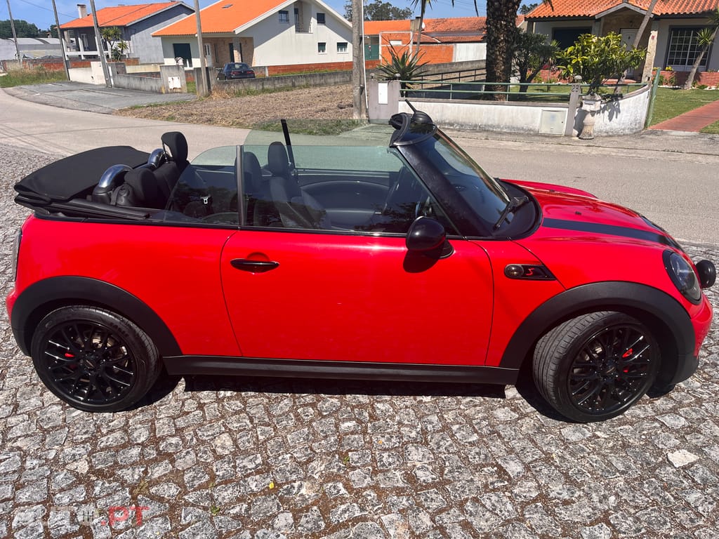 MINI Cabrio Cooper S