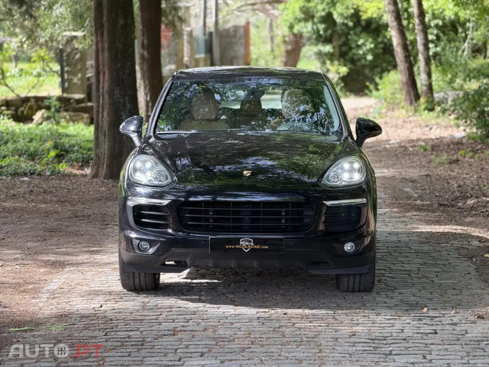 Porsche Cayenne S E-Hybrid Platinum Edition