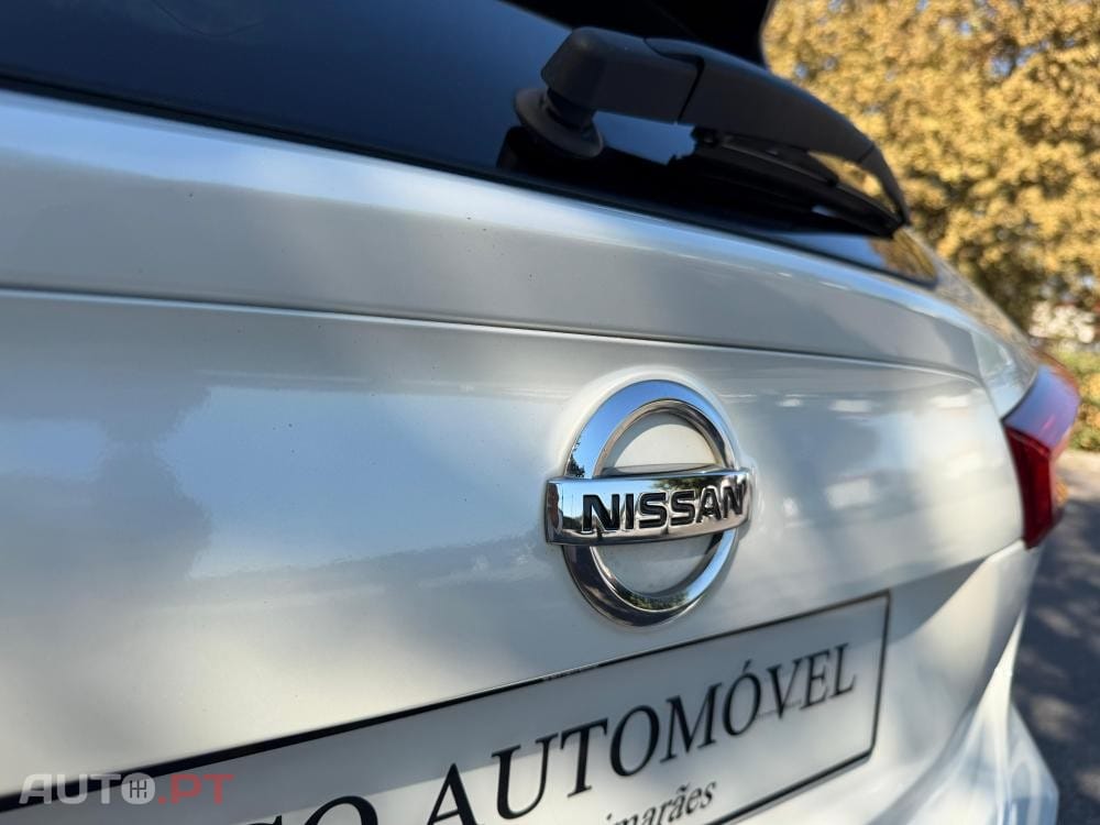 Nissan Qashqai 1.3 DIG-T MHEV Premiere Edition