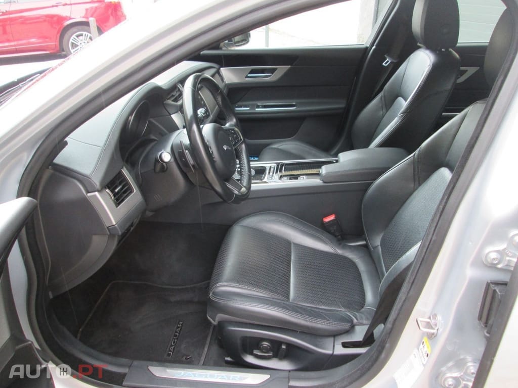 Jaguar XF 2.0 D R-Sport AWD Aut.
