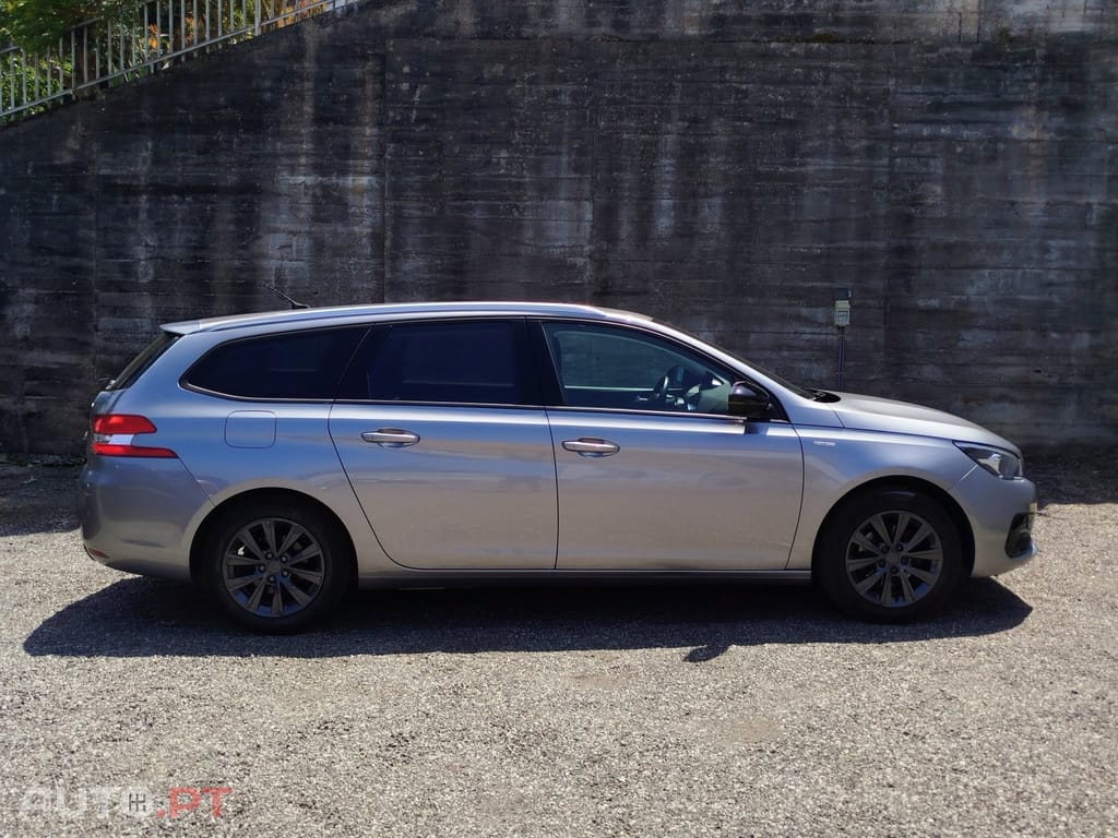 Peugeot 308 SW 1.2 PureTech Style