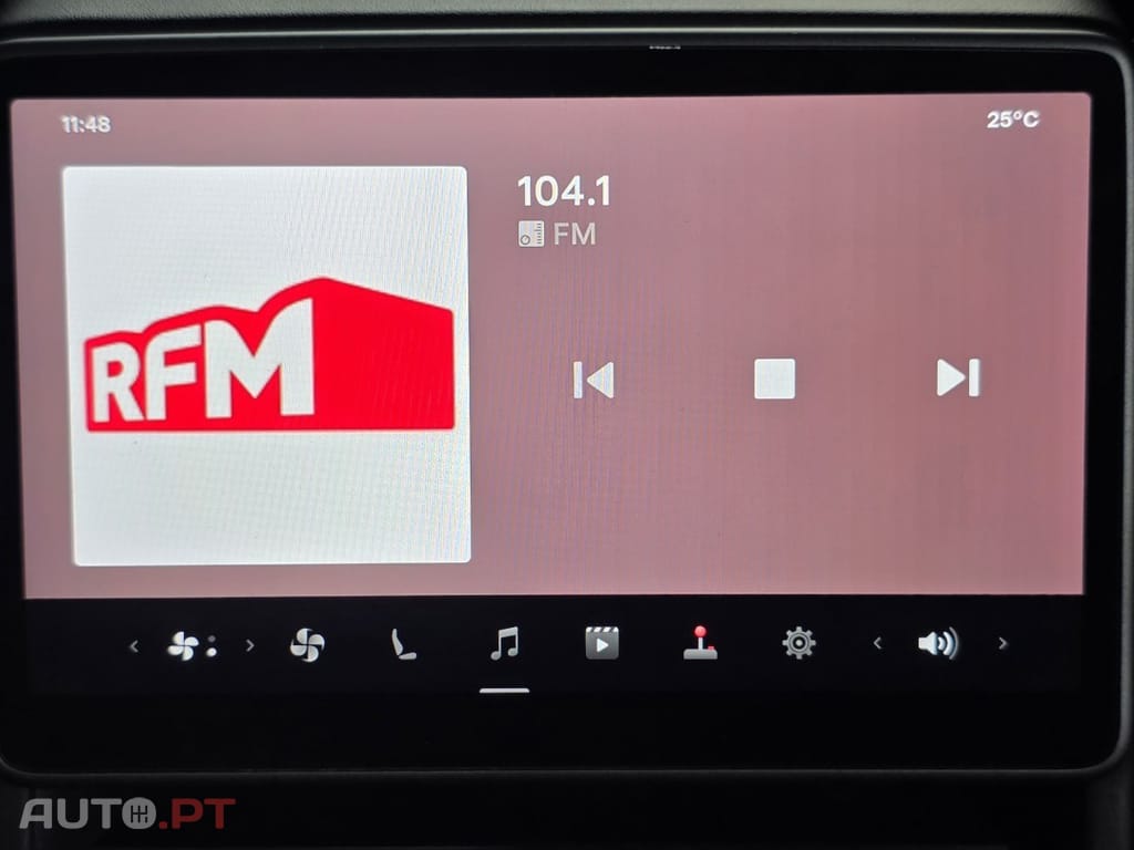 Tesla Model 3 Tração Traseira Premium