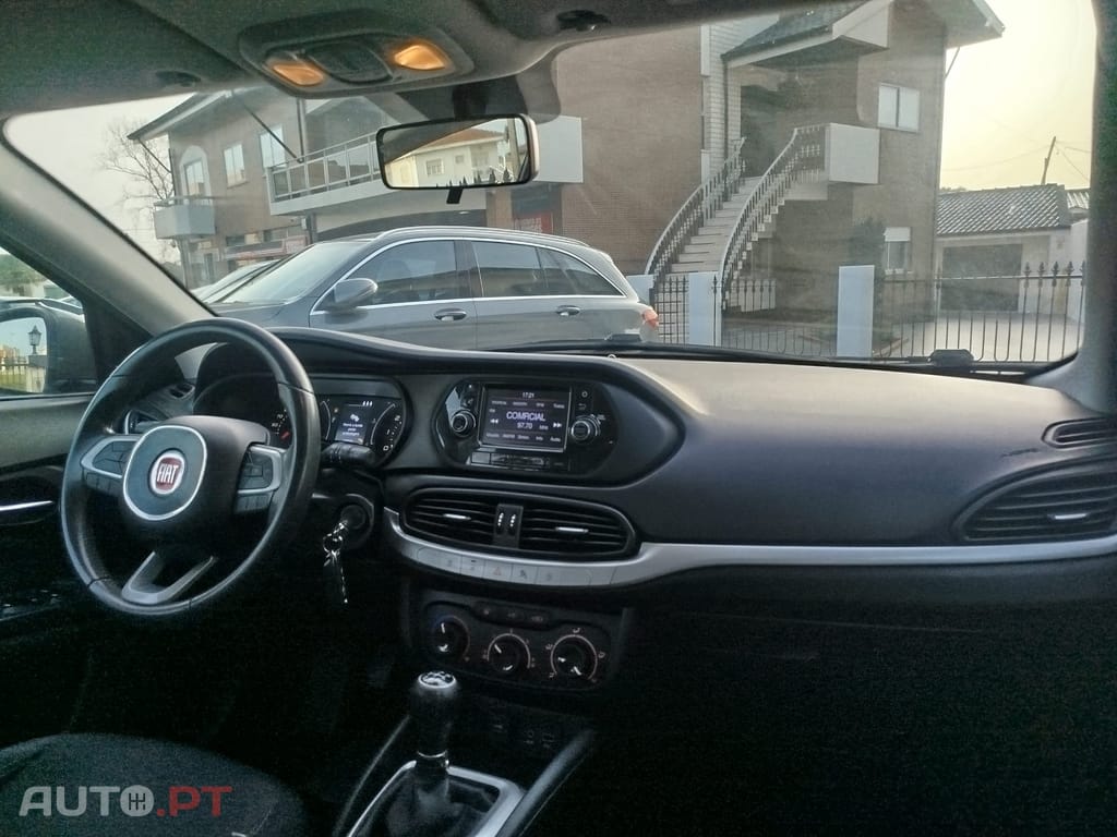 Fiat Tipo 1.3 M-Jet Easy
