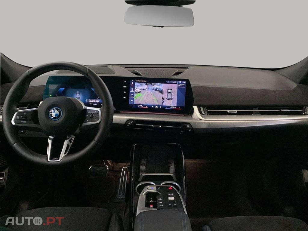 BMW iX2 xDrive30 M Sport